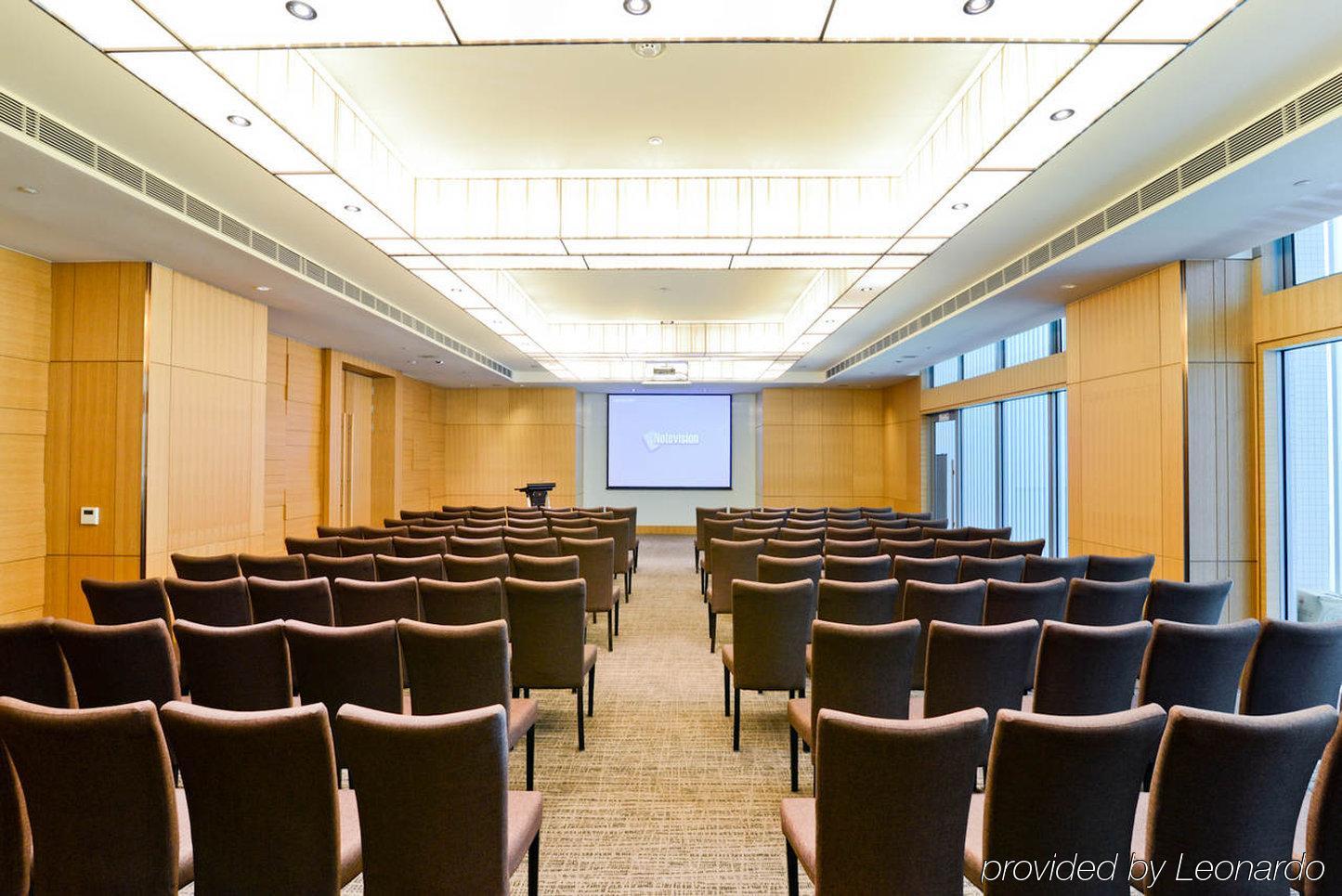 밀레니엄 호텔 타이중 외부 사진 The Auditorium